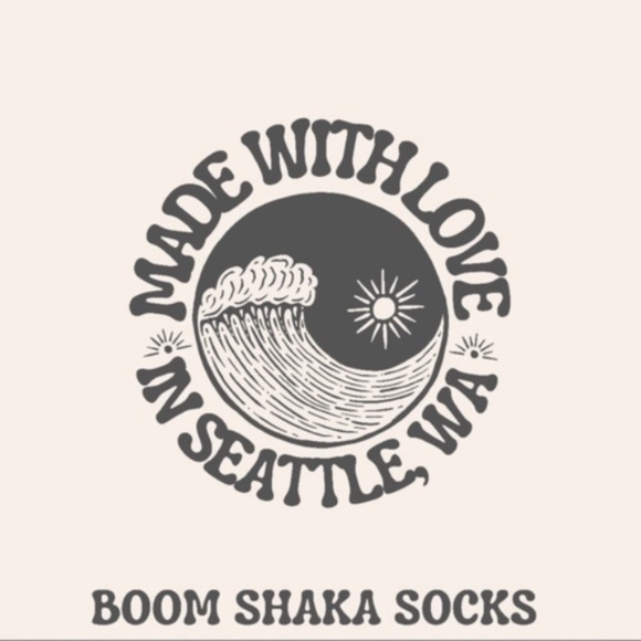 SOLD - Nike Tie Dye Menβs Crew Socks Dri Fit Red Pink Large 8-12 - Picture 4 of 5